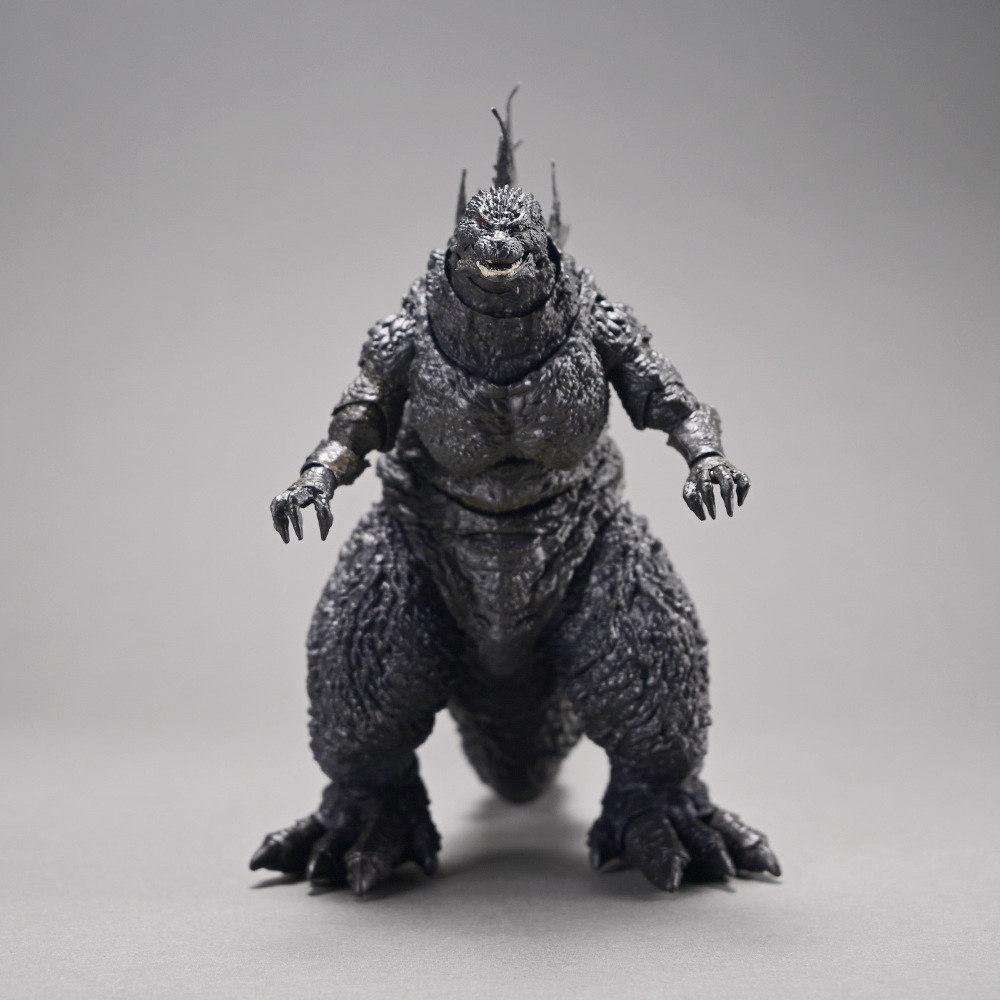 SHM NECA 2023 Versi Film 1.0 G - Model Kit Kiryu ulasan dan harga