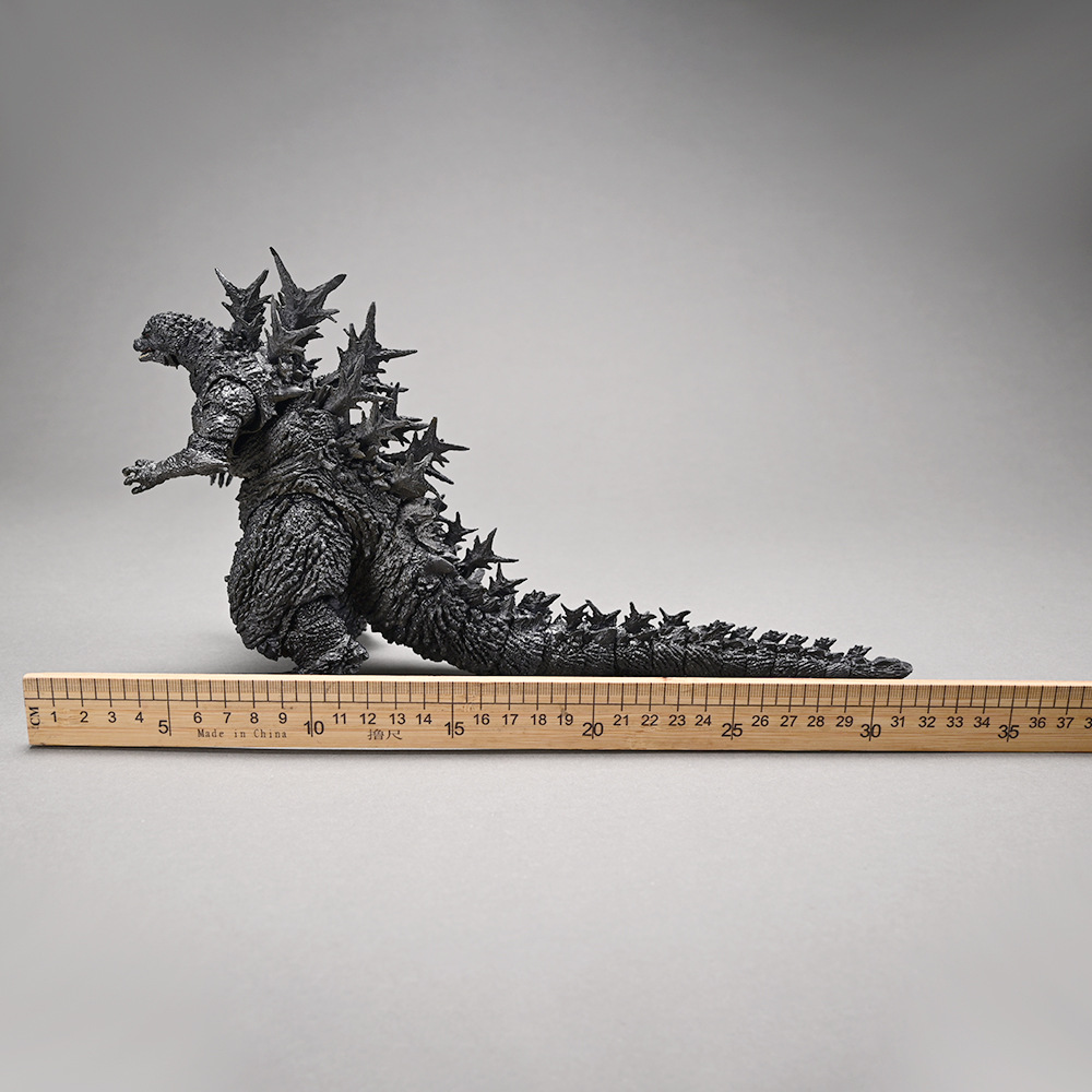 SHM NECA 2023 Versi Film 1.0 G - Model Kit Kiryu ulasan dan harga