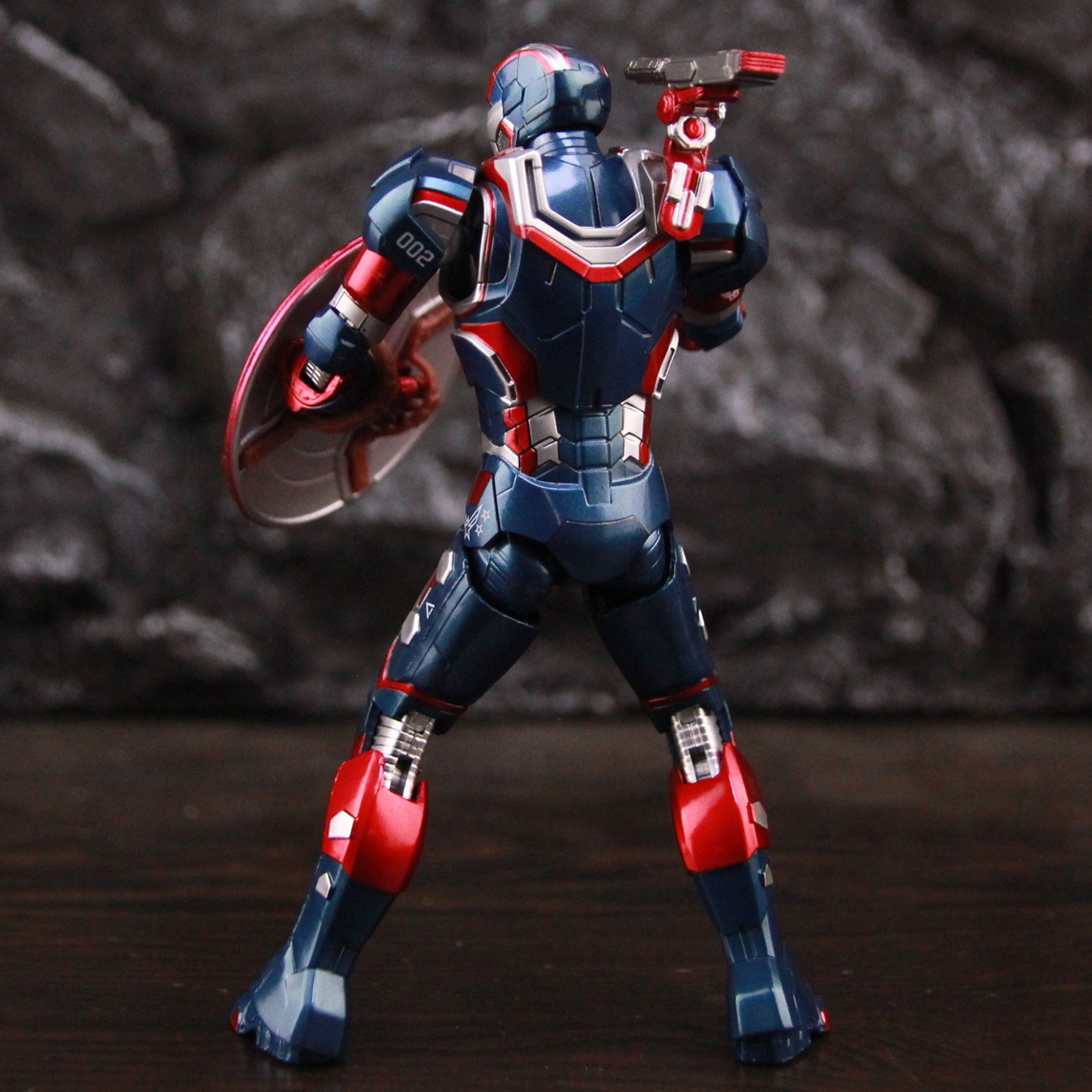 ZD mainan Marvel studio Infini - Model Kit Iron Man Mark 50 ulasan dan harga